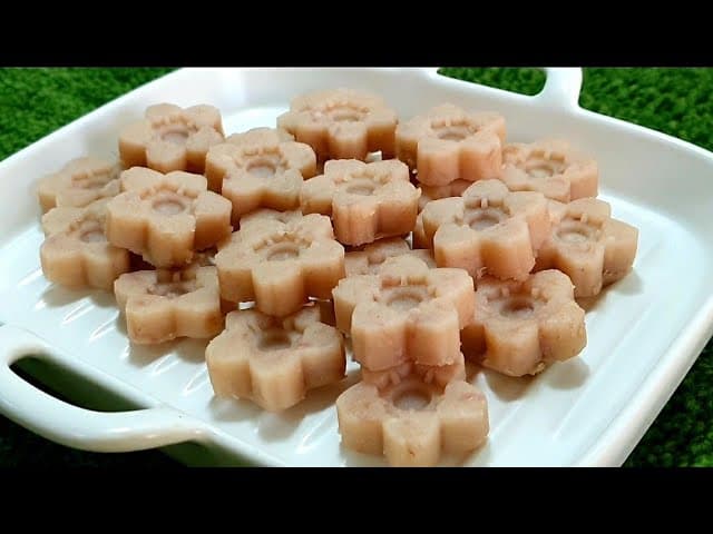 เผือกกวนและถั่วกวน (ขนมบ้านขวัญ) - ภาพที่ 1