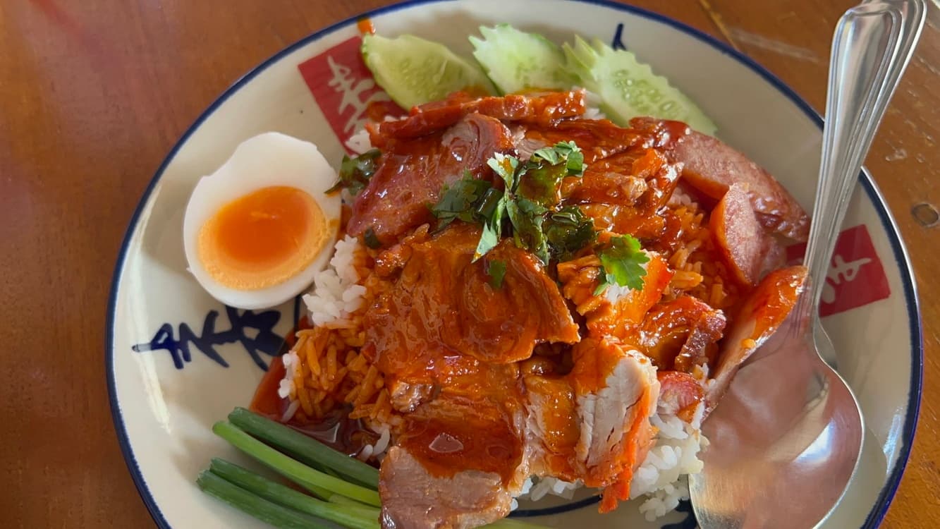 ข้าวหมูแดงหมูกรอบ - ภาพที่ 1