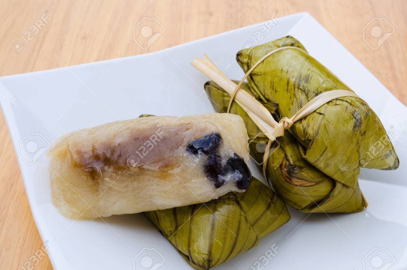 Khao Tom Mad (Steamed Sticky Rice)