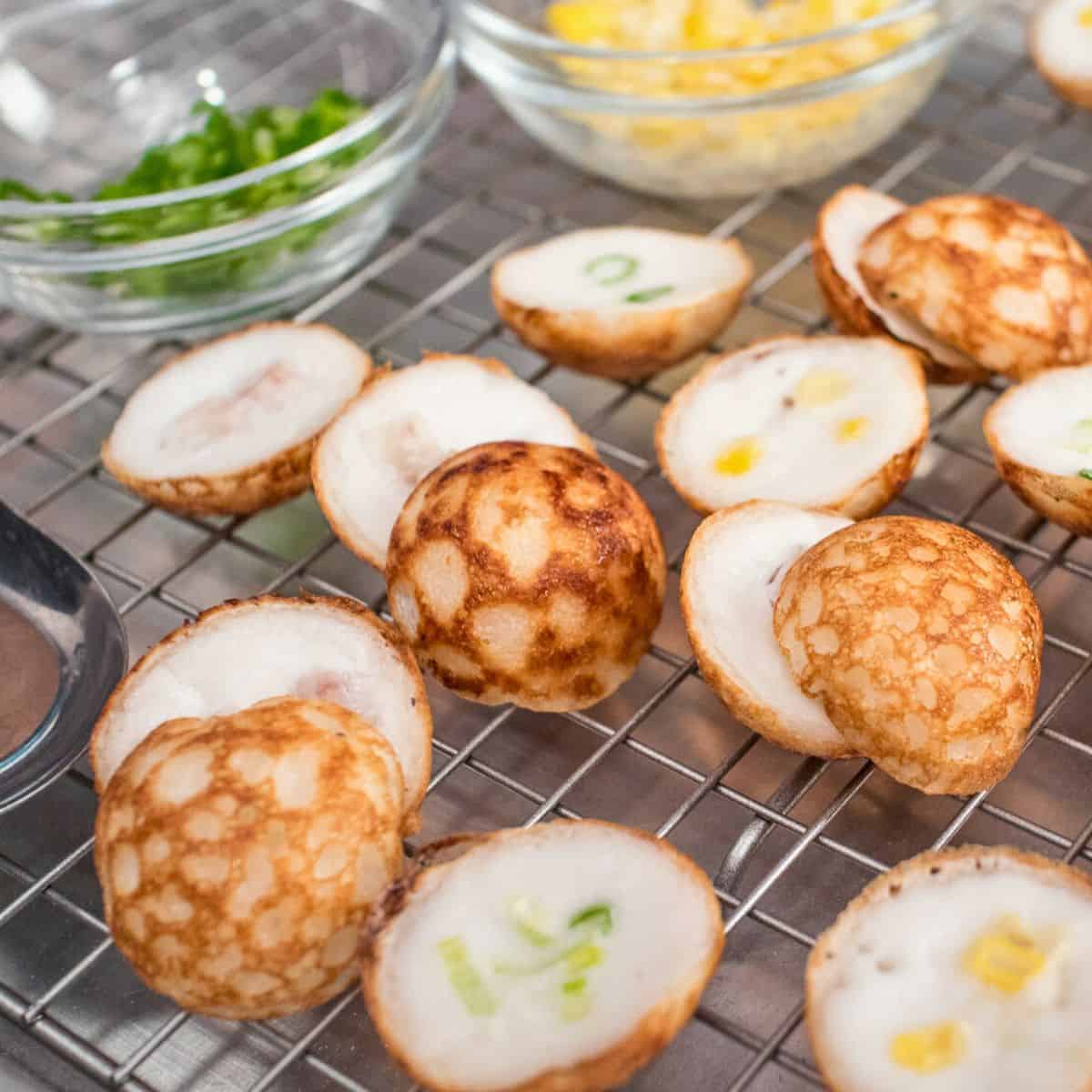 Thai Coconut Pancakes (12 pcs) - ภาพที่ 1