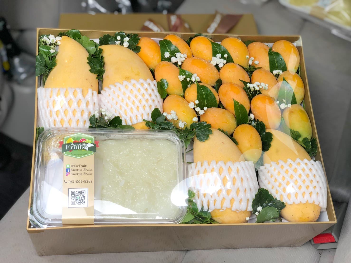 Large Mango Sticky Rice Set